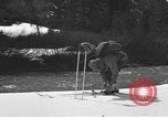 Immagine di Sci United States USA, 1942, secondo 17 filmato di repertorio 65675076399