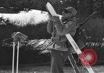 Immagine di Sci United States USA, 1942, secondo 46 filmato di repertorio 65675076399