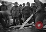 Standbild USA Soldaten Italien, 1945, aus Sekunde 5 historischem Filmmaterial Videoclip 65675076403