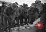 Standbild USA Soldaten Italien, 1945, aus Sekunde 9 historischem Filmmaterial Videoclip 65675076403