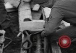 Standbild USA Soldaten Italien, 1945, aus Sekunde 12 historischem Filmmaterial Videoclip 65675076403