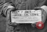 Standbild USA Soldaten Italien, 1945, aus Sekunde 23 historischem Filmmaterial Videoclip 65675076403