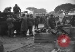 Standbild USA Soldaten Italien, 1945, aus Sekunde 44 historischem Filmmaterial Videoclip 65675076403