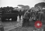 Standbild USA Soldaten Italien, 1945, aus Sekunde 50 historischem Filmmaterial Videoclip 65675076403