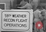 Standbild 59 Wetter Aufklärungsflug Bermuda, 1955, aus Sekunde 17 historischem Filmmaterial Videoclip 65675076431