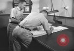 Standbild 59 Wetter Aufklärungsflug Bermuda, 1955, aus Sekunde 35 historischem Filmmaterial Videoclip 65675076431