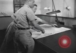Standbild 59 Wetter Aufklärungsflug Bermuda, 1955, aus Sekunde 55 historischem Filmmaterial Videoclip 65675076431