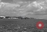 Standbild WB-50D Wetter Service Flugzeuge Schwanz Nummer 50-4040 Bermuda, 1955, aus Sekunde 11 historischem Filmmaterial Videoclip 65675076432