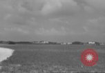 Standbild WB-50D Wetter Service Flugzeuge Schwanz Nummer 50-4040 Bermuda, 1955, aus Sekunde 31 historischem Filmmaterial Videoclip 65675076432