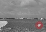 Standbild WB-50D Wetter Service Flugzeuge Schwanz Nummer 50-4040 Bermuda, 1955, aus Sekunde 32 historischem Filmmaterial Videoclip 65675076432