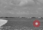 Standbild WB-50D Wetter Service Flugzeuge Schwanz Nummer 50-4040 Bermuda, 1955, aus Sekunde 33 historischem Filmmaterial Videoclip 65675076432