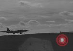 Immagine di WB-50 aeromobili in fase di decollo Bermuda, 1955, secondo 6 filmato di repertorio 65675076441