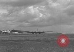 Immagine di WB-50 aeromobili in fase di decollo Bermuda, 1955, secondo 23 filmato di repertorio 65675076441