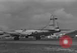 Immagine di WB-50 aeromobili in fase di decollo Bermuda, 1955, secondo 31 filmato di repertorio 65675076441