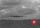 Immagine di WB-50D Superfortress Bermuda, 1955, secondo 16 filmato di repertorio 65675076442