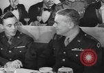 Standbild Yank Magazin Personal United States USA, 1944, aus Sekunde 47 historischem Filmmaterial Videoclip 65675076459