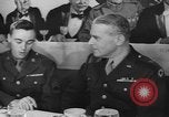 Standbild Yank Magazin Personal United States USA, 1944, aus Sekunde 48 historischem Filmmaterial Videoclip 65675076459