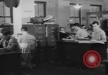 Immagine di Yank Magazine United States USA, 1944, secondo 10 filmato di repertorio 65675076460