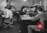 Immagine di Yank Magazine United States USA, 1944, secondo 18 filmato di repertorio 65675076460