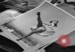 Immagine di Yank Magazine United States USA, 1944, secondo 40 filmato di repertorio 65675076460