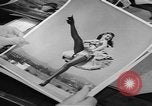Immagine di Yank Magazine United States USA, 1944, secondo 42 filmato di repertorio 65675076460