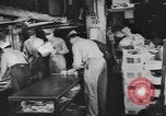 Immagine di Yank Magazine United States USA, 1944, secondo 28 filmato di repertorio 65675076461