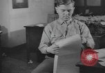 Standbild Armee News Service New York United States USA, 1944, aus Sekunde 46 historischem Filmmaterial Videoclip 65675076462