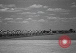 Image american flying cadets ne callisthénie avec des fusils Texas USA, 1940, de la seconde 10 séquences d'archives historiques vidéo 65675076481