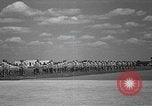 Image american flying cadets ne callisthénie avec des fusils Texas USA, 1940, de la seconde 15 séquences d'archives historiques vidéo 65675076481