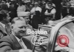 Standbild Audie Murphy Boston Massachusetts USA, 1955, aus Sekunde 3 historischem Filmmaterial Videoclip 65675076487