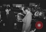 Standbild Audie Murphy Boston Massachusetts USA, 1955, aus Sekunde 27 historischem Filmmaterial Videoclip 65675076487