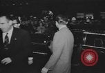Standbild Audie Murphy Boston Massachusetts USA, 1955, aus Sekunde 30 historischem Filmmaterial Videoclip 65675076487