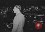 Standbild Audie Murphy Boston Massachusetts USA, 1955, aus Sekunde 31 historischem Filmmaterial Videoclip 65675076487
