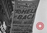 Standbild Audie Murphy Boston Massachusetts USA, 1955, aus Sekunde 37 historischem Filmmaterial Videoclip 65675076487