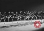 Standbild Ice Capades von 1956 Atlantic City New Jersey USA, 1955, aus Sekunde 17 historischem Filmmaterial Videoclip 65675076491