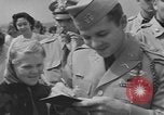 Standbild Audie Murphy Tacoma Washington Fort Lewis USA, 1954, aus Sekunde 7 historischem Filmmaterial Videoclip 65675076498