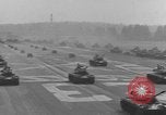 Standbild Audie Murphy Tacoma Washington Fort Lewis USA, 1954, aus Sekunde 36 historischem Filmmaterial Videoclip 65675076498