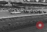 Standbild Hambletonian racing Goshen New York USA, 1954, aus Sekunde 22 historischem Filmmaterial Videoclip 65675076499