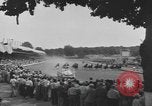 Standbild Hambletonian racing Goshen New York USA, 1954, aus Sekunde 30 historischem Filmmaterial Videoclip 65675076499