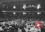 Standbild der Generalversammlung der Vereinten Nationen New York City USA, 1954, aus Sekunde 25 historischem Filmmaterial Videoclip 65675076501