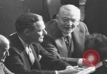 Standbild der Generalversammlung der Vereinten Nationen New York City USA, 1954, aus Sekunde 32 historischem Filmmaterial Videoclip 65675076501