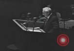 Standbild der Generalversammlung der Vereinten Nationen New York City USA, 1954, aus Sekunde 39 historischem Filmmaterial Videoclip 65675076501