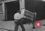 Standbild Schäden durch Brand Paris Frankreich, 1954, aus Sekunde 39 historischem Filmmaterial Videoclip 65675076502