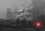 Standbild Schäden durch Brand Paris Frankreich, 1954, aus Sekunde 42 historischem Filmmaterial Videoclip 65675076502