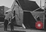Immagine di Svelando la placca West Orange New Jersey USA, 1954, secondo 20 filmato di repertorio 65675076503