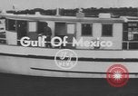 Standbild amerikanische Taucher Golf von Mexiko, 1954, aus Sekunde 4 historischem Filmmaterial Videoclip 65675076505