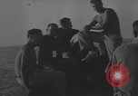 Standbild amerikanische Taucher Golf von Mexiko, 1954, aus Sekunde 6 historischem Filmmaterial Videoclip 65675076505