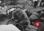 Standbild Audie Murphy Yakima Washington USA, 1954, aus Sekunde 29 historischem Filmmaterial Videoclip 65675076507