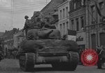 Immagine di Soldati statunitensi Saint Amand Francia, 1944, secondo 26 filmato di repertorio 65675076511