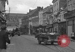 Image soldats des États-Unis Saint Amand France, 1944, de la seconde 22 séquences d'archives historiques vidéo 65675076512